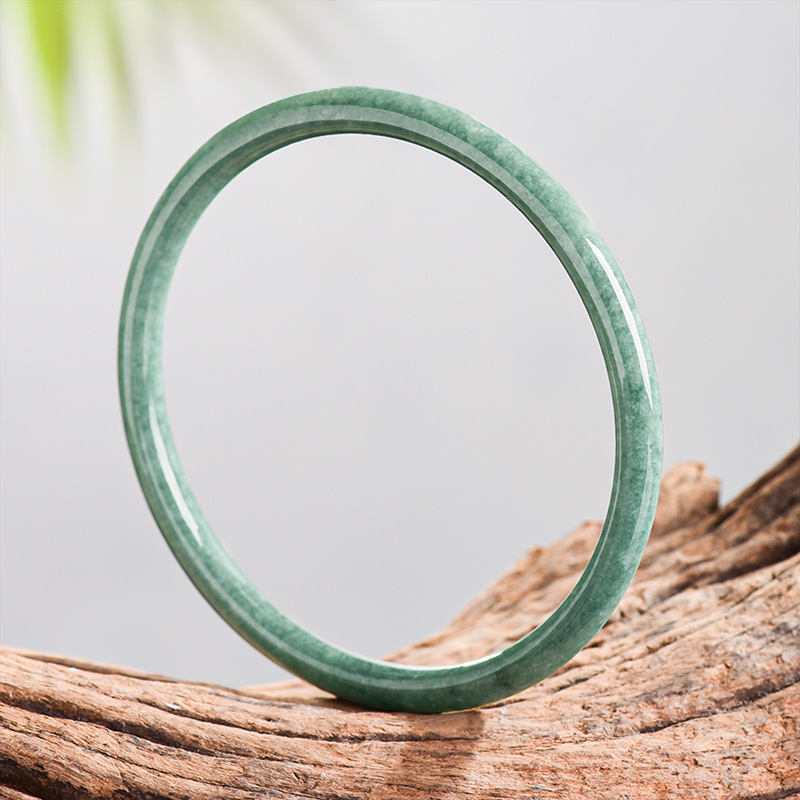 Bracelets - กำไลหยกพม่าแท้ สร้อยข้อมือหยกแท้ เครื่องประดับดีไซเนอร์ แกะสลักจากอัญมณี เครื่องรางนำโชค แฟชั่นวินเทจ