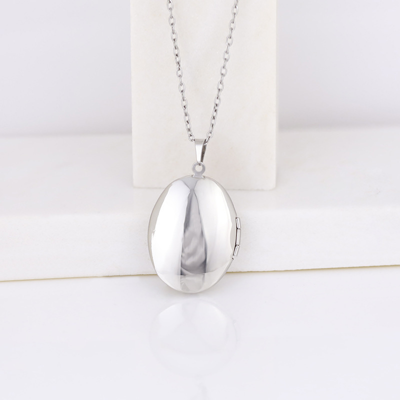 สร้อยคอจี้ล็อกเก็ตทรงวงรี/สี่เ - Heart Locket Necklace Photo บทวิจารณ์และราคา