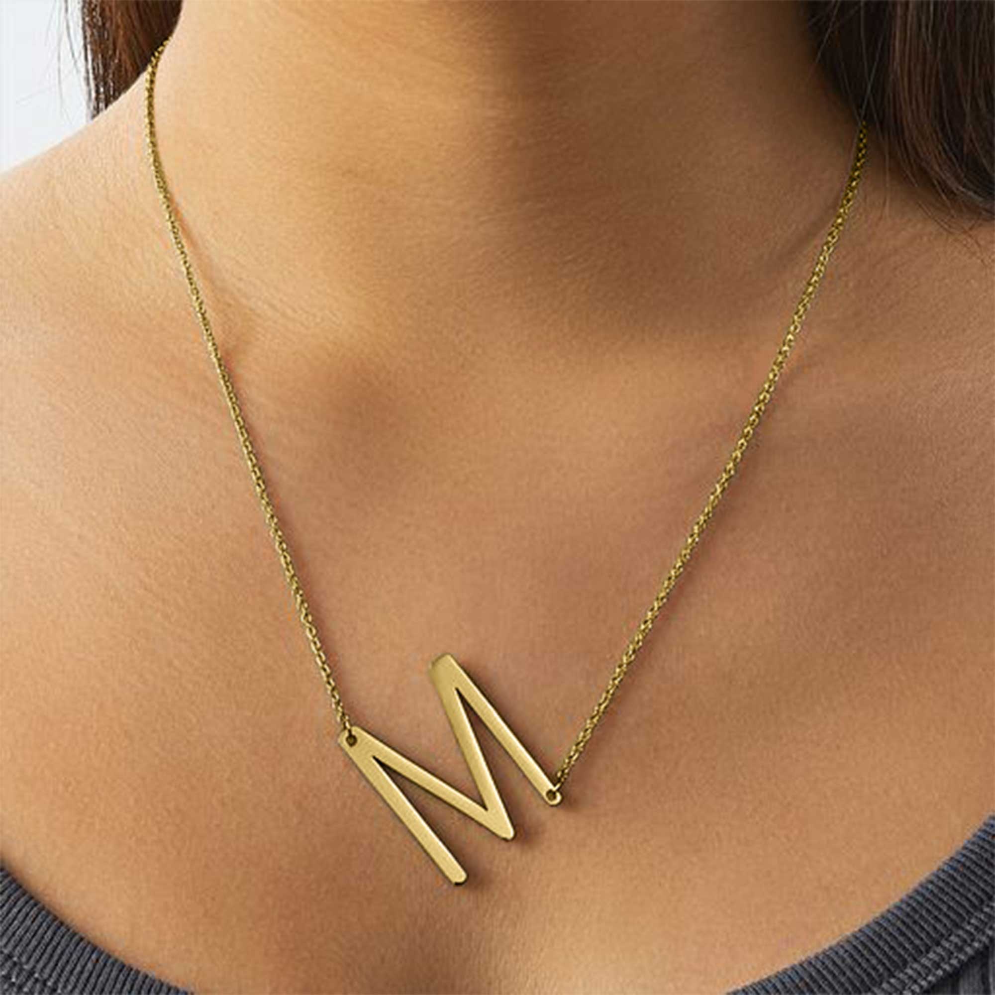 สร้อยคอสแตนเลสประดับจี้ชุบทอง1 - Initial Letter Necklace 18K Gold บทวิจารณ์และราคา
