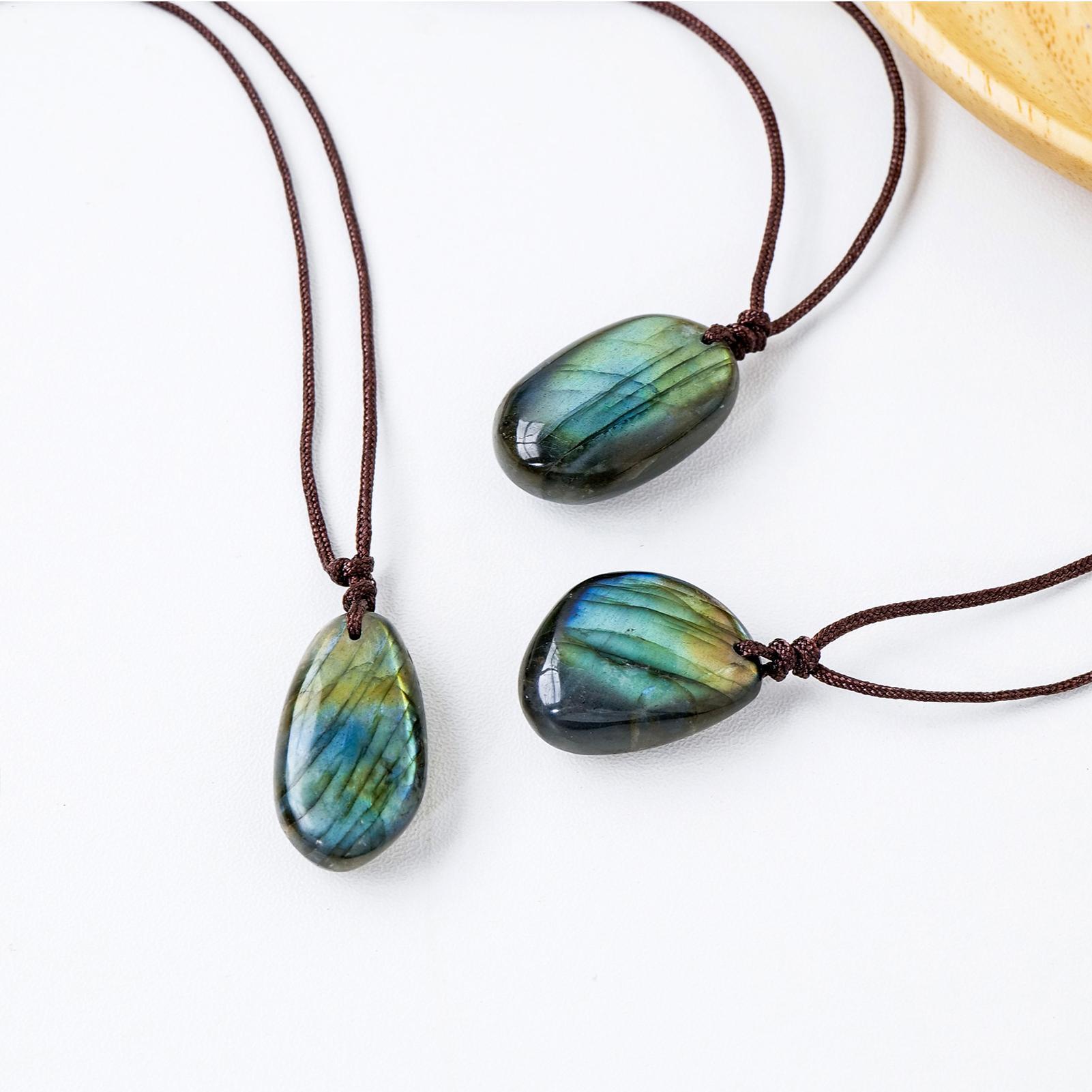 สร้อยคอจี้ลาบราโดไรต์ธรรมชาติ  - Crystal Pendant Necklace Natural Stone บทวิจารณ์และราคา